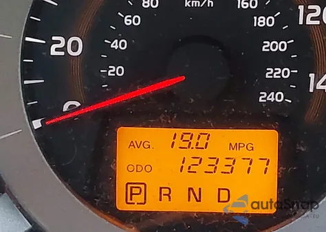 2010 Toyota Rav4 Limited V6 z USA, uszkodzony, nr VIN 2T3YK4DV5AW005704